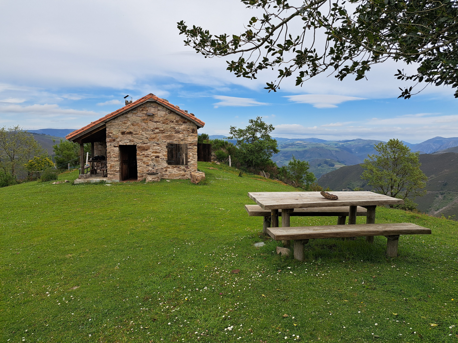 Fotografía de Brañasín (desde Tuña)